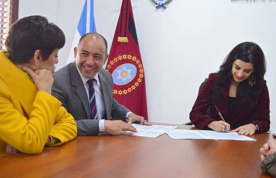 Cursos gratuitos de idiomas para el personal del Ministerio de Derechos Humanos