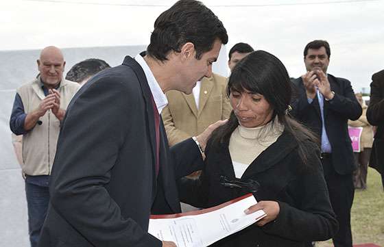 Histórica inversión pública y regularización dominial en Campo Quijano