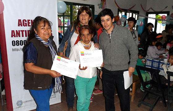 La Agencia Antidrogas realizó actividades de prevención en barrio 17 de Octubre