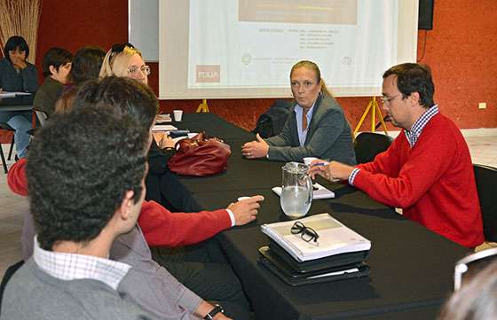 La Provincia supervisa el progreso de los municipios en su planificación urbana
