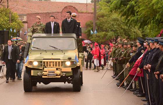En El Bordo se realizó el acto central por el aniversario de la Revolución de Mayo