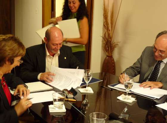 Ambiente y universidades firman un nuevo convenio de colaboración  