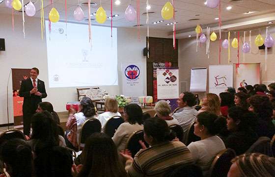 El ministro Ovejero participó en el 4º Congreso para organizaciones sociales