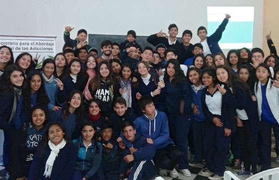Se dictó un taller sobre adicciones en la Escuela San Cayetano