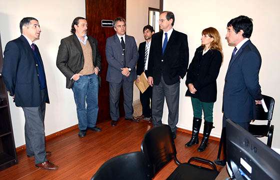 Funcionarios se interiorizaron sobre los centros de rehabilitación de drogas