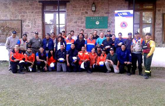 Finalizó el curso básico de cartografía, GPS y comunicaciones que organizó Defensa Civil