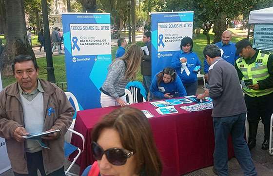 Salteños y turistas participaron de las actividades preventivas en el Día de la Seguridad Vial
