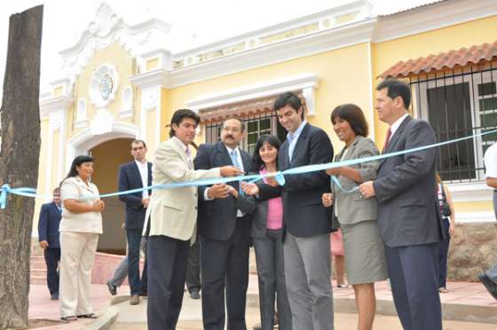 El Gobernador inauguró obras en escuelas de Tartagal