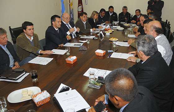 El Ministro Rodríguez se reunió con senadores provinciales