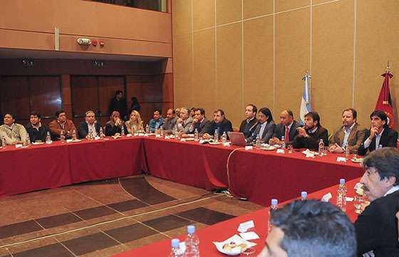 El Gobierno provincial inició la segunda etapa de negociaciones salariales