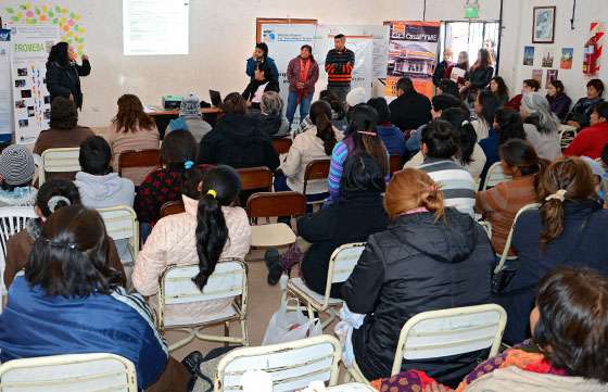 Vecinos de la zona sudeste participaron de una jornada sobre emprendedurismo