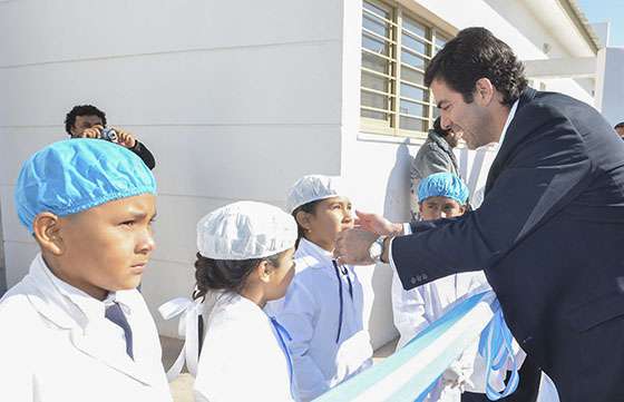 El Gobernador Urtubey inauguró una escuela para niños wichí de La Unión