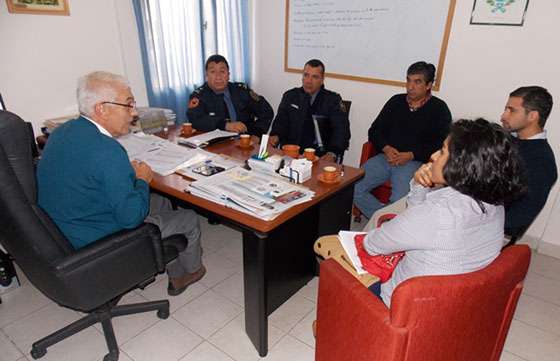 Coordinan acciones para optimizar el control de pesca