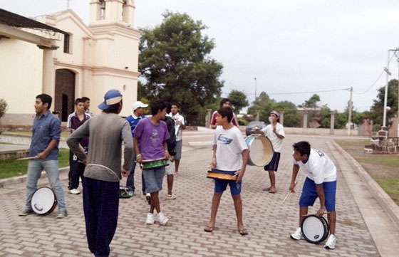 Invitan a agrupaciones juveniles a participar en un concurso de batucadas