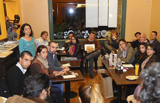 El Café Emprendedor brindó consejos y experiencias para emprendedores