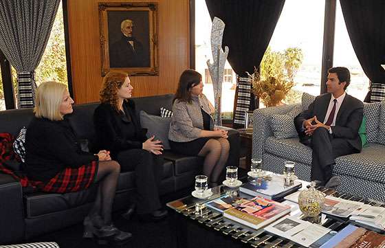 Urtubey y la ministra Batakis dialogaron sobre la importancia de las economías regionales