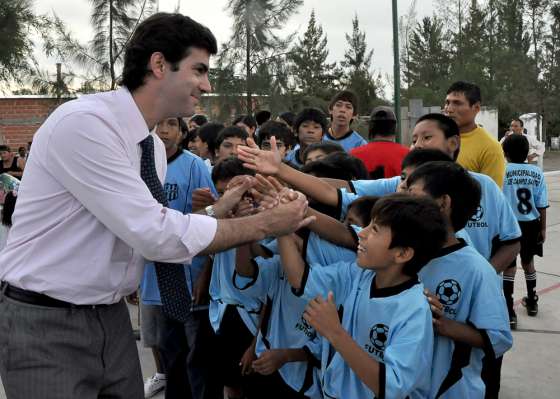 Diversas obras inauguró Urtubey en Campo Santo 