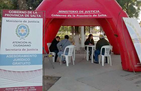 El Ministerio de Justicia y la Municipalidad de El Bordo asesoraron a vecinos en consultas jurídicas