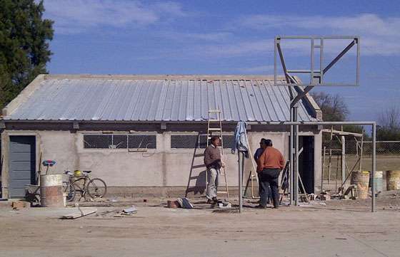 Finaliza la construcción del playón deportivo en El Tala