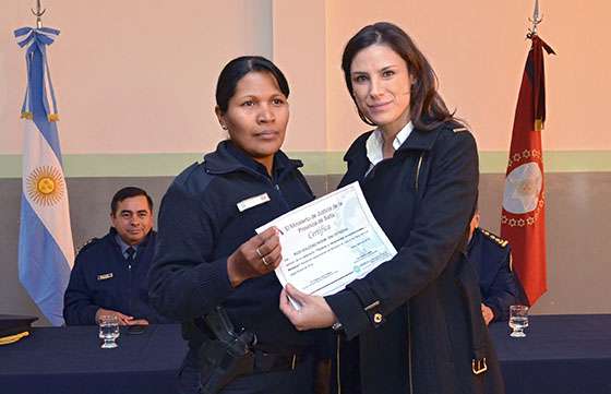 Policías comunitarios se capacitaron en técnicas de mediación
