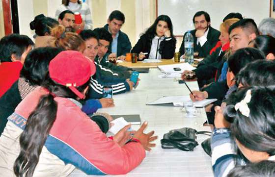 ​​La ministra Cansino se reunió con dirigentes sociales de zona oeste