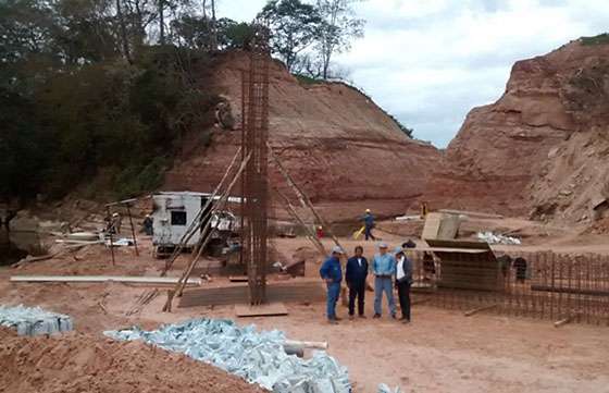 Inspeccionaron los trabajos de la nueva toma de aducción para el embalse El Limón