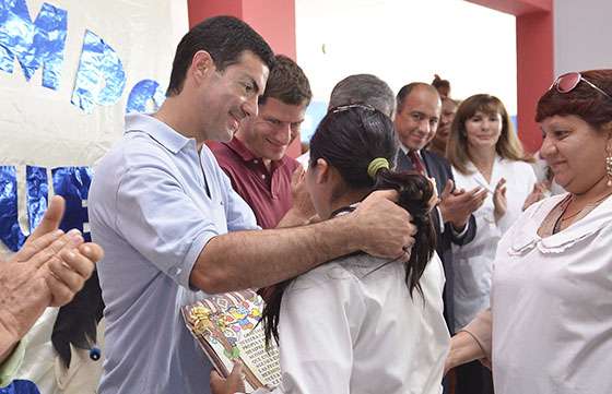 Urtubey inauguró un edificio escolar al que asisten 160 alumnos primarios de Hipólito Yrigoyen