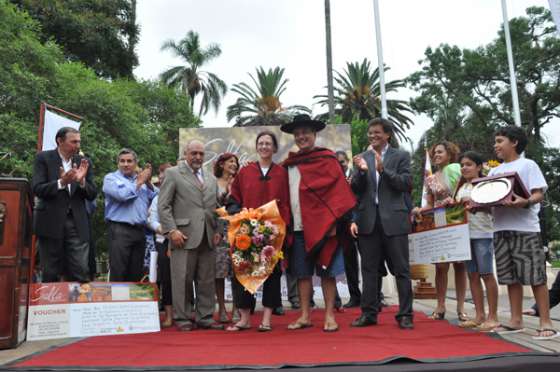 La Provincia agasajó a los primeros turistas de la temporada 2010