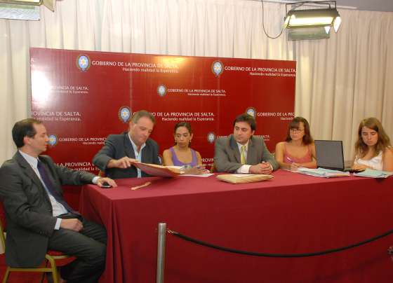 Dos empresas interesadas en cubrir el servicio de transporte Salta – Valles Calchaquíes   