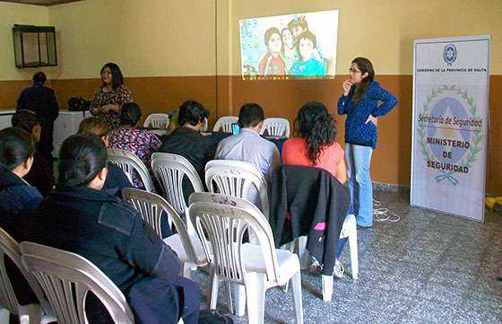 La Secretaría de Seguridad capacitó a operadores comunitarios de Tartagal