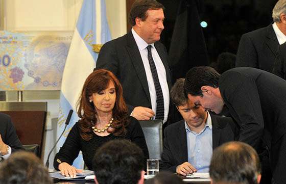 Salta y otras dieciséis provincias firmaron la prórroga de deuda con Nación