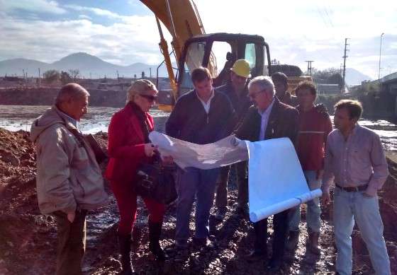Recursos Hídricos verificó el avance de la limpieza del río Arenales