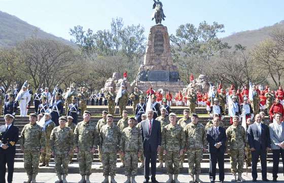 En Salta se evocó el Día de las Tropas de Montaña