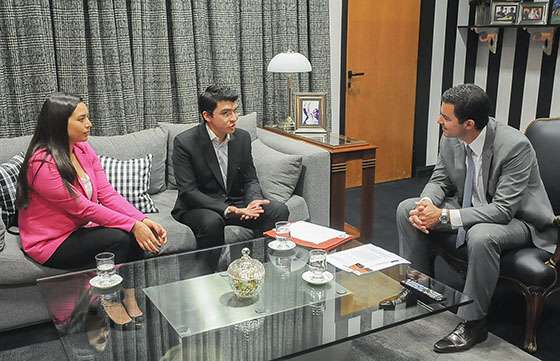 El Gobernador recibió la visita del ingeniero en informática Pablo Cardozo Herrera