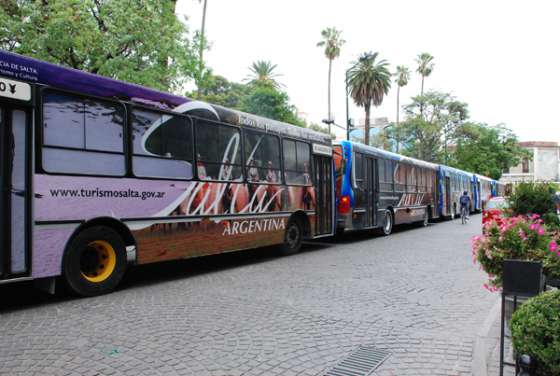 Más colectivos con paisajes salteños