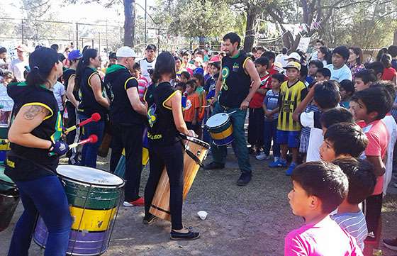 Salud Mental agasajó a más de 350 niños de barrio La Loma y Villa Luján
