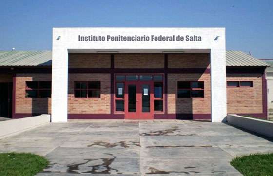 Personas en contexto de encierro se capacitaron en producción avícola