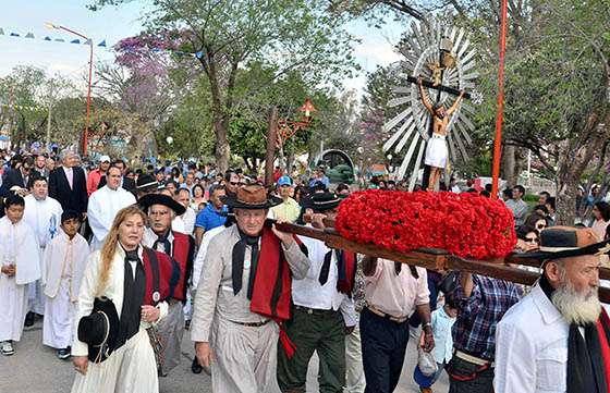 El pueblo de Río Piedras vivió su fiesta del Milagro