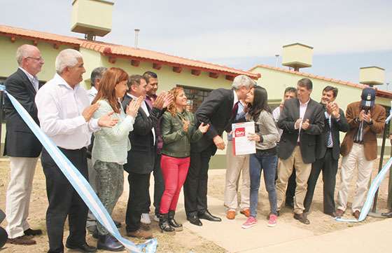 Familias de Campo Santo accedieron a la vivienda propia