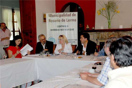 El Gobierno propone soluciones a problemáticas hídricas del Valle de Lerma