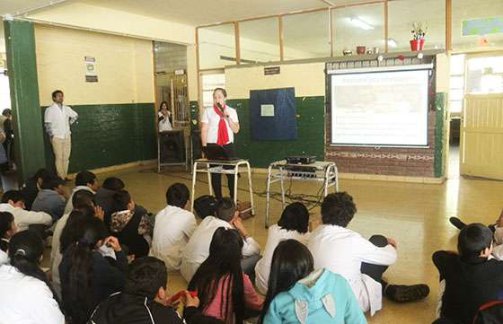 Estudiantes aprendieron a usar el Sistema de Emergencia