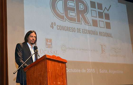 Parodi disertó sobre la situación provincial y del NOA en el Congreso de Economía Regional