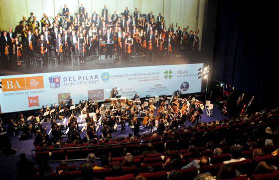 La Sinfónica tocó a sala llena en Pilar y continuará su gira en el Festival Internacional de Ushuaia