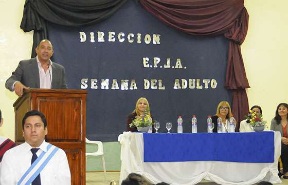 Educación lanzó la Semana de la Educación para Adultos