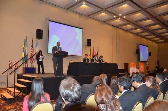 El ministro de Educación participó en el acto de apertura del Modelo de Naciones Unidas