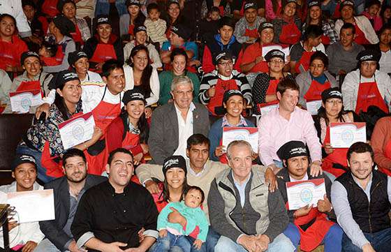 “La descentralización también equivale a capacitación en toda la provincia