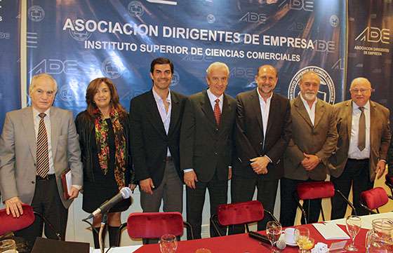 Urtubey debatió con empresarios santafesinos sobre el federalismo productivo para el desarrollo del país