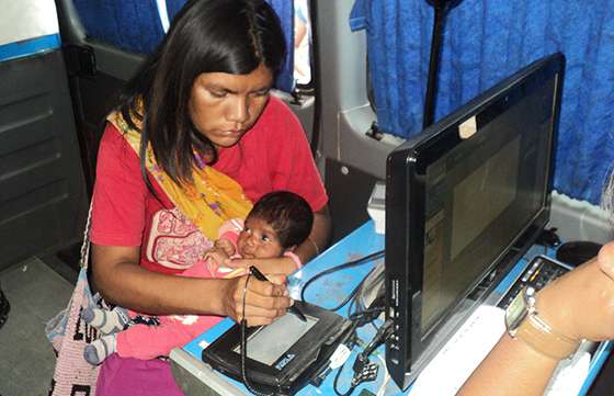 Seis organismos intervienen con un estricto control en la inscripción de aborígenes para su primer DNI