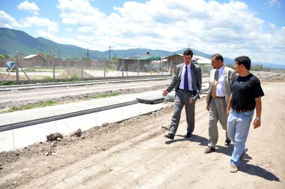 Fuerte inversión provincial en barrios de la zona sur capitalina