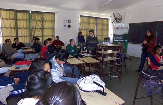 Estudiantes de Cafayate se capacitaron sobre la problemática del juego compulsivo